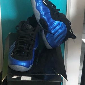 Foams size 8.5